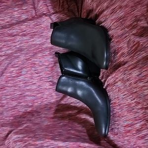 Michael Kors Booties Size 9